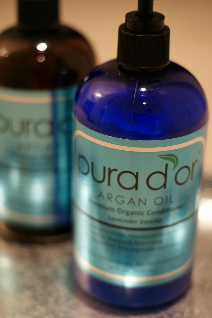Sequins and Sea Breezes: Pura d'or Review
